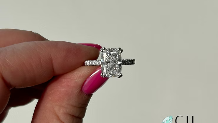 How to Buy a Diamond: A Beginner’s Guide