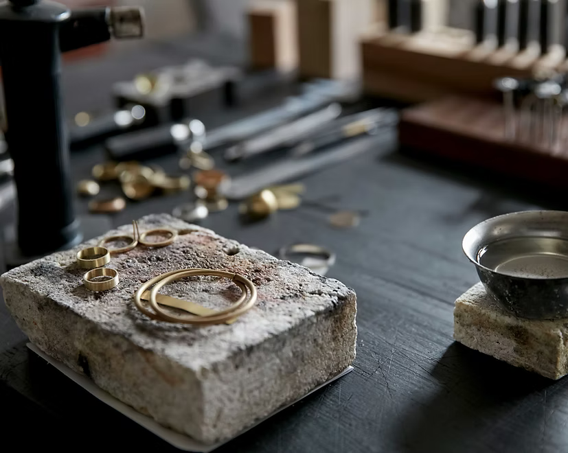 Gold Buyers Near Me - Get Top Dollar for Your Precious Metals and Stones