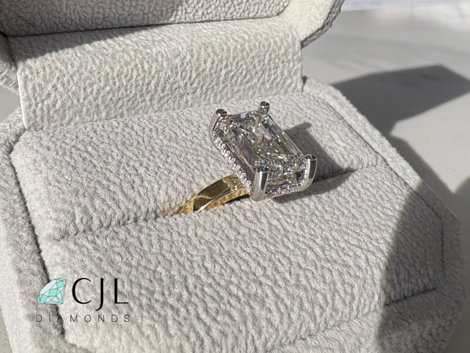 Hidden Halo Engagement Rings: That Secret Sparkle
