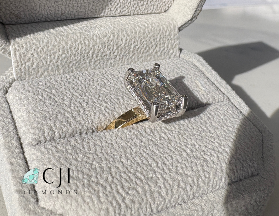 Hidden Halo Engagement Rings: That Secret Sparkle