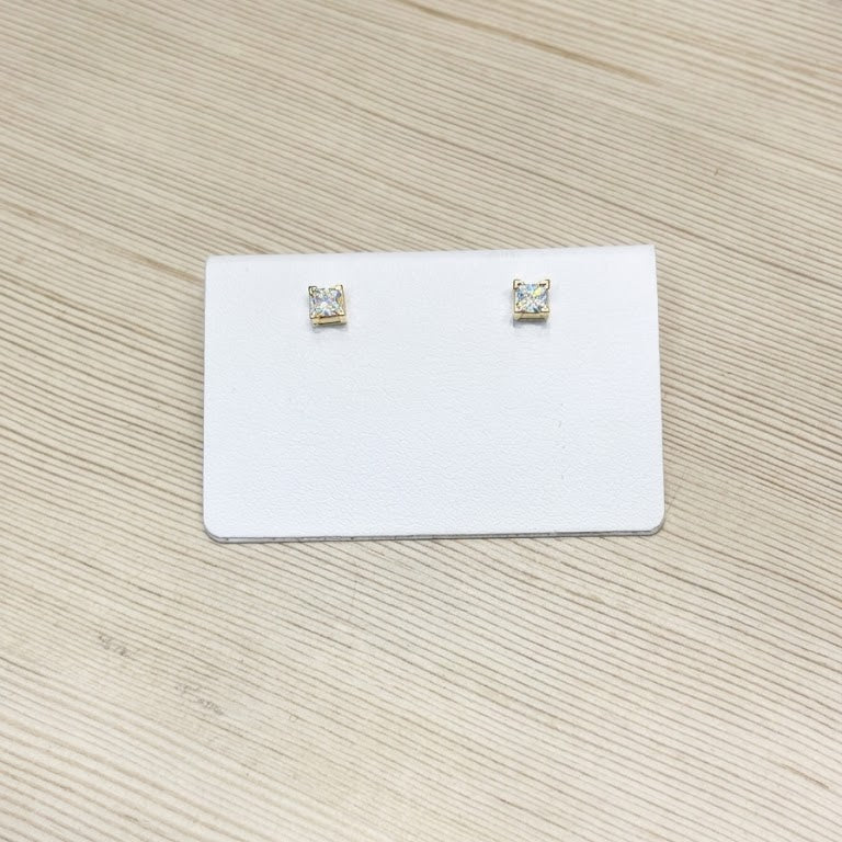 14K Yellow Gold Diamond Earrings, with 0.50ctw Natural Diamonds