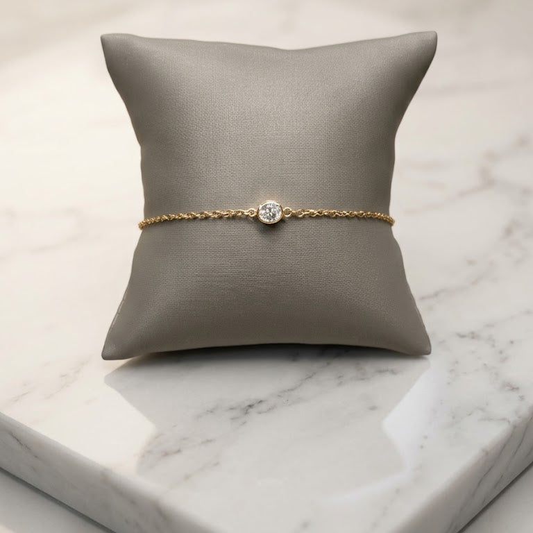 14K Yellow Gold Lab-Grown Diamond Bracelet.