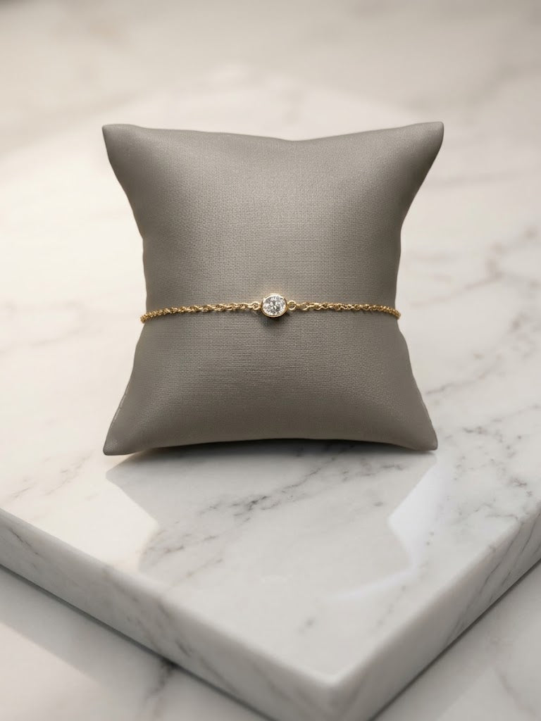 14K Yellow Gold Lab-Grown Diamond Bracelet.