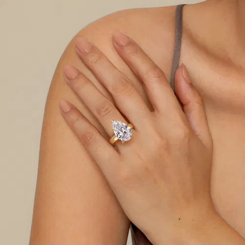 14K Yellow Gold Pear Shape Diamond Engagement Ring
